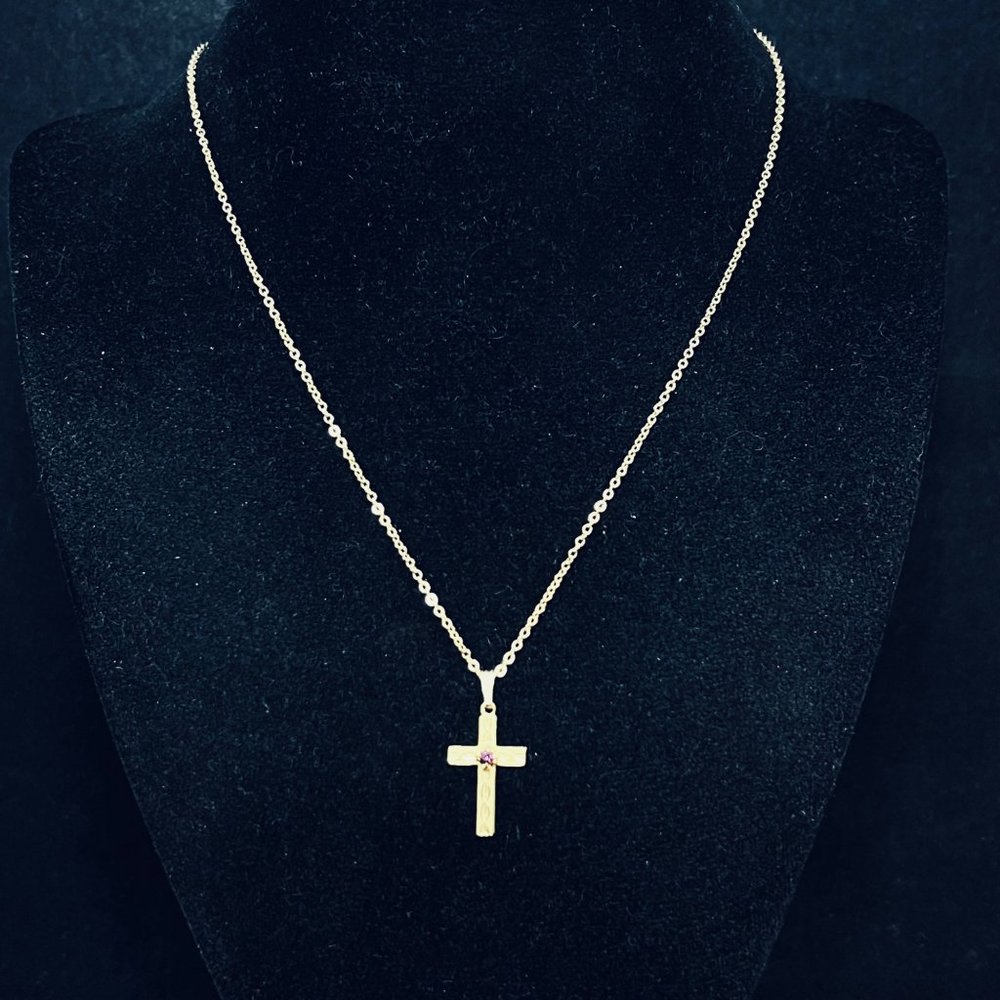 Gold Tone Cable Chain Necklace With Purple Rhinestone Cross